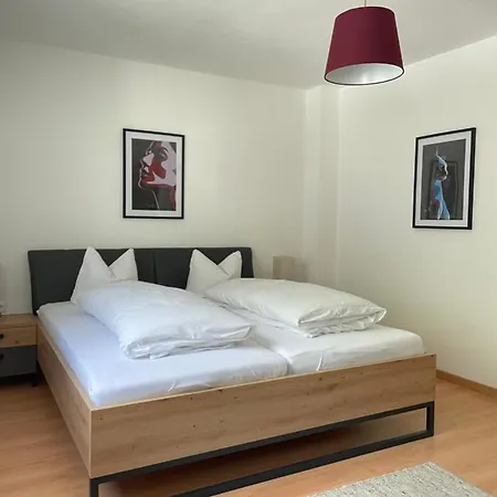 Zita Weber شقة نيوستيف ام ستوبيتا